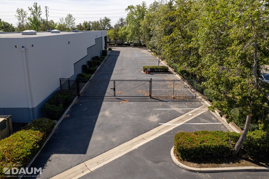 More Photos Of 12220 4th St, Rancho Cucamonga Warehouse For Lease