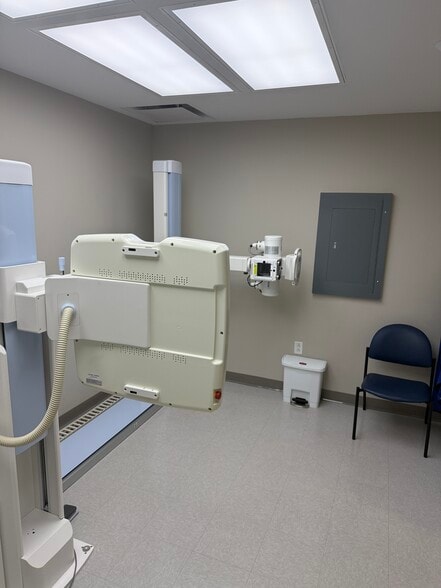 More Photos Of 5234 Little Rd, New Port Richey Medical For Sale