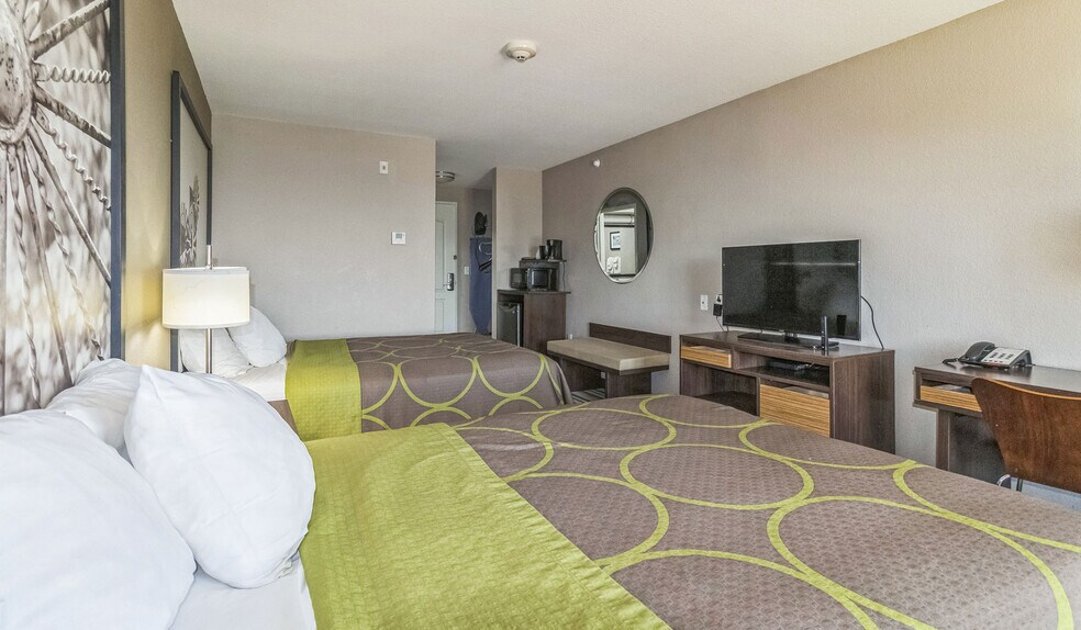 More Photos Of 3432 Interstate 20, Stanton Hotel For Sale