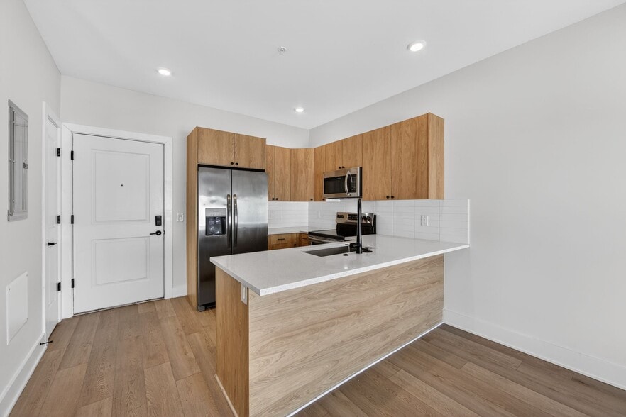 More Photos Of 234 W Chelten Ave, Philadelphia Apartments For Lease