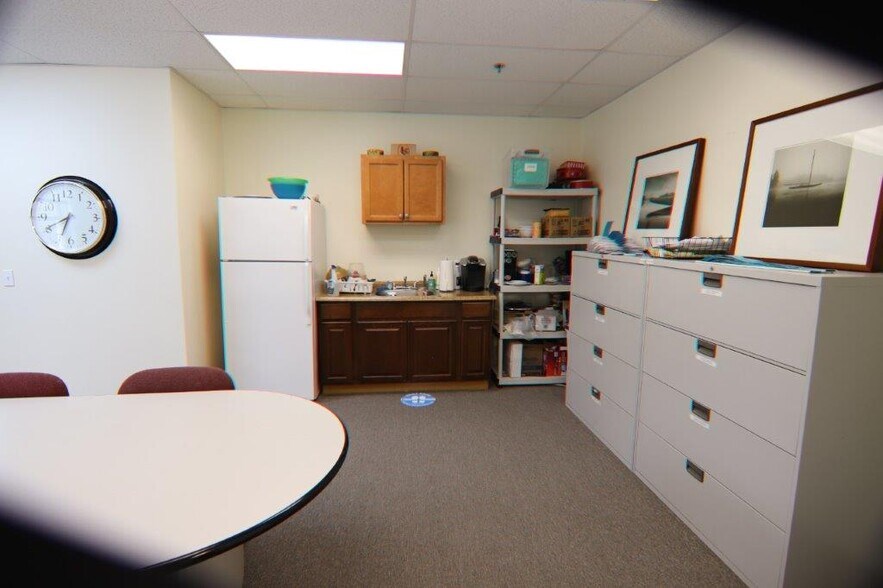 More Photos Of 104 Charles Eldridge Rd, Lakeville Office For Lease