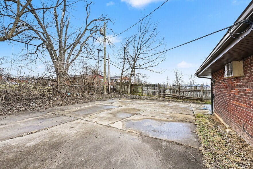 More Photos Of 234-236 High st, Fairborn Multifamily For Sale