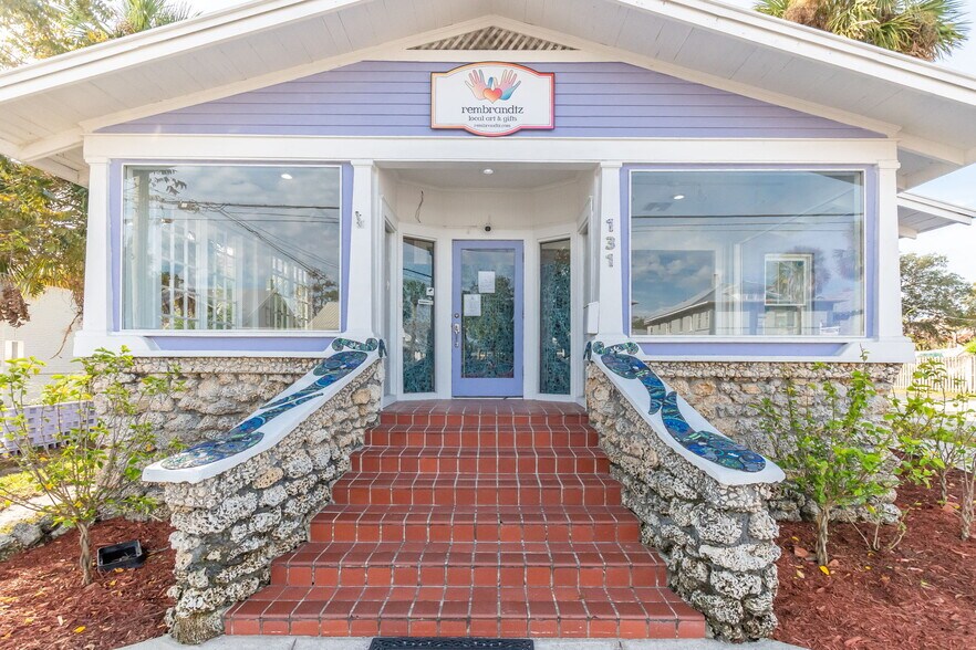 More Photos Of 131 King St, Saint Augustine Freestanding For Sale