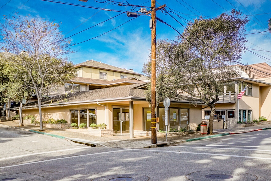 Primary Photo Of 104 Mission St, Carmel Storefront Retail Office For Lease