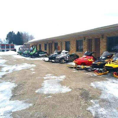 More Photos Of W11466 US Hwy 8, Dunbar Hotel For Sale