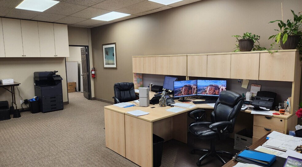 More Photos Of 20316 56th Ave, Langley Office For Lease