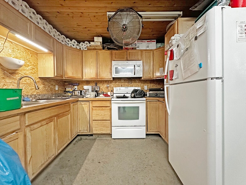 More Photos Of 61 Calais Rd, Hodgdon Bowling Alley For Sale