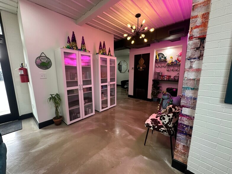 More Photos Of 4378 Government St, Baton Rouge Medical For Sale