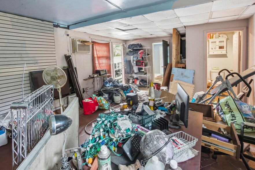 More Photos Of 344 Indian Ave, Bridgeton Auto Repair For Sale