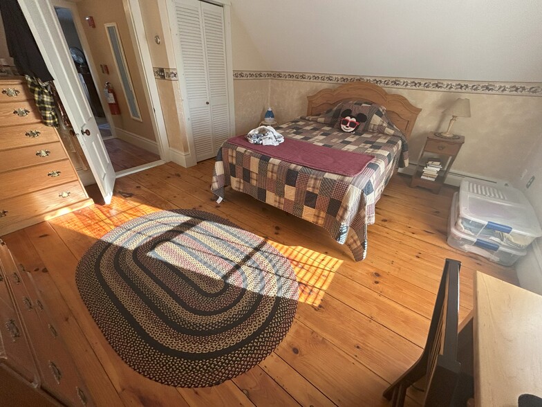 More Photos Of 10 Berry Ave, Pittsfield Assisted Living For Sale