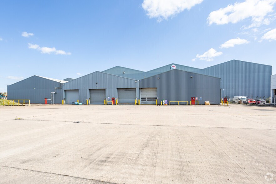 More Photos Of Nine Bridges Industrial Park, Shrewsbury Manufacturing For Lease