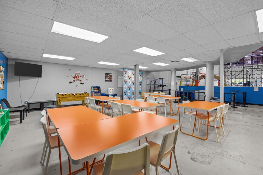 More Photos Of 1810 Martin Luther King Jr. Pky, Durham Freestanding For Sale