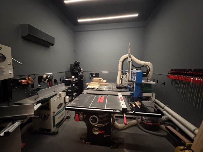 More Photos Of 245 NE 37th St, Miami Loft Creative Space For Sale