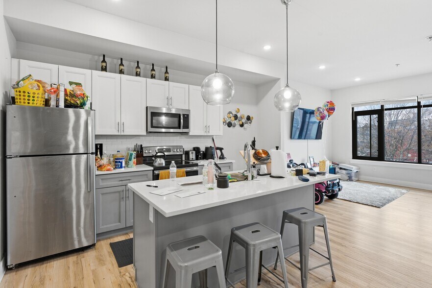 More Photos Of 2440 Kensington Ave, Philadelphia Apartments For Sale