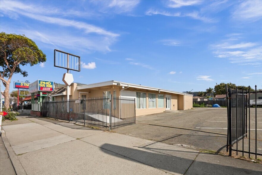 More Photos Of 12860 San Pablo Ave, Richmond Restaurant For Sale