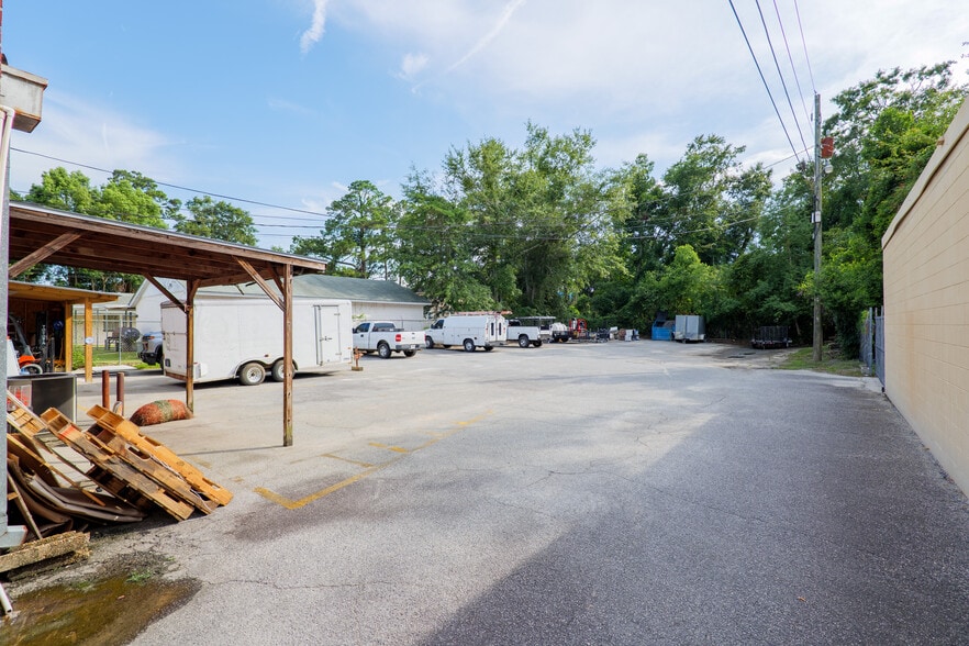 More Photos Of 1004 Williams St, Valdosta Office For Sale