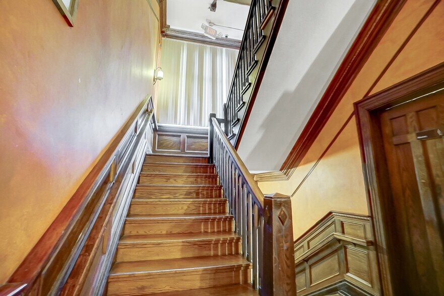 More Photos Of 126 W High St, Springfield Lodge Meeting Hall For Sale