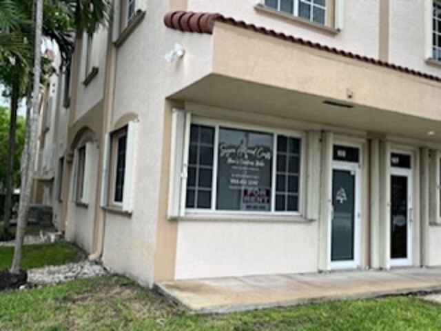 More Photos Of 6099 Stirling Rd, Davie Office Residential For Lease