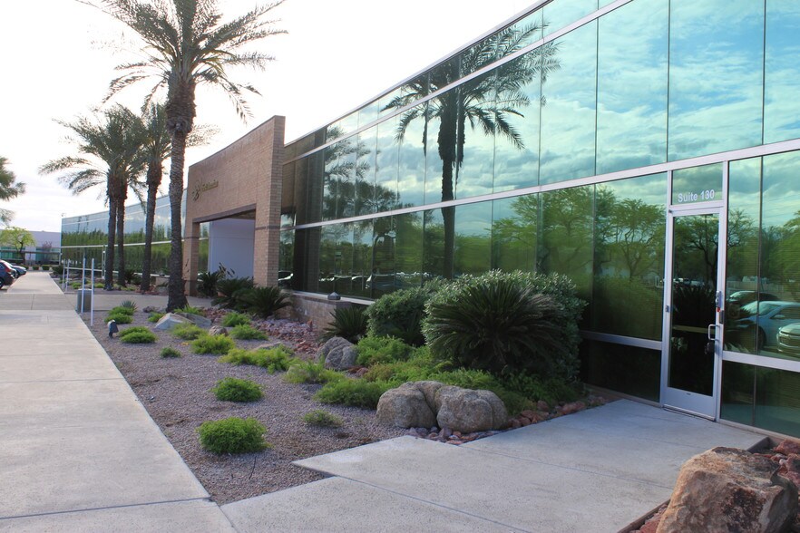 More Photos Of 2411 W Rose Garden Ln, Phoenix Office For Lease