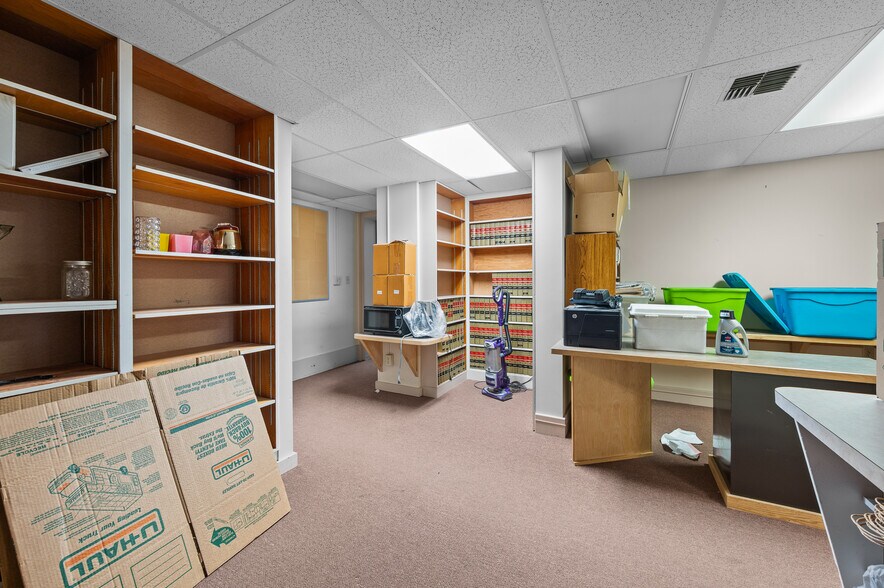 More Photos Of 24 W 6th Ave, Helena Office For Lease