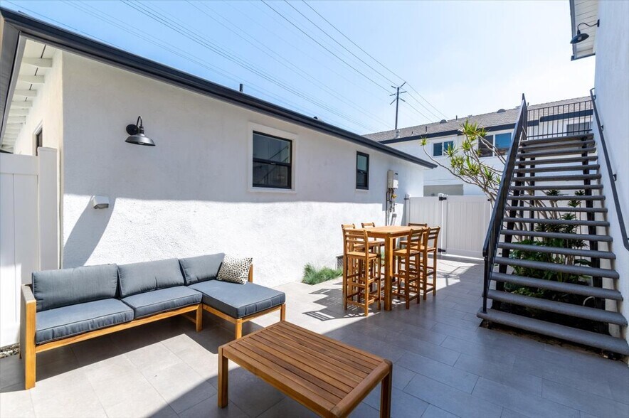 More Photos Of 2420 Grant Ave, Redondo Beach Apartments For Sale