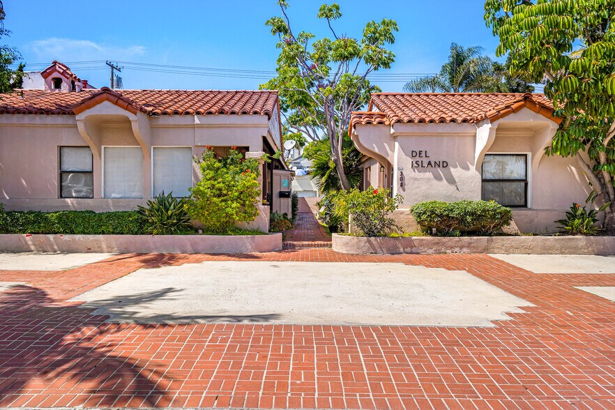 More Photos Of 308-330 Orange Ave, Coronado Apartments For Sale