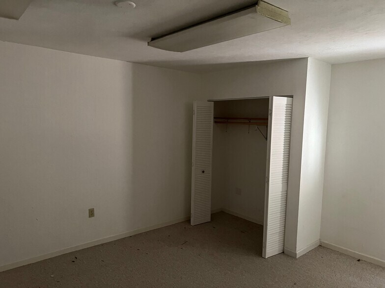 More Photos Of 410 SE 4th Ave, Gainesville Office For Lease