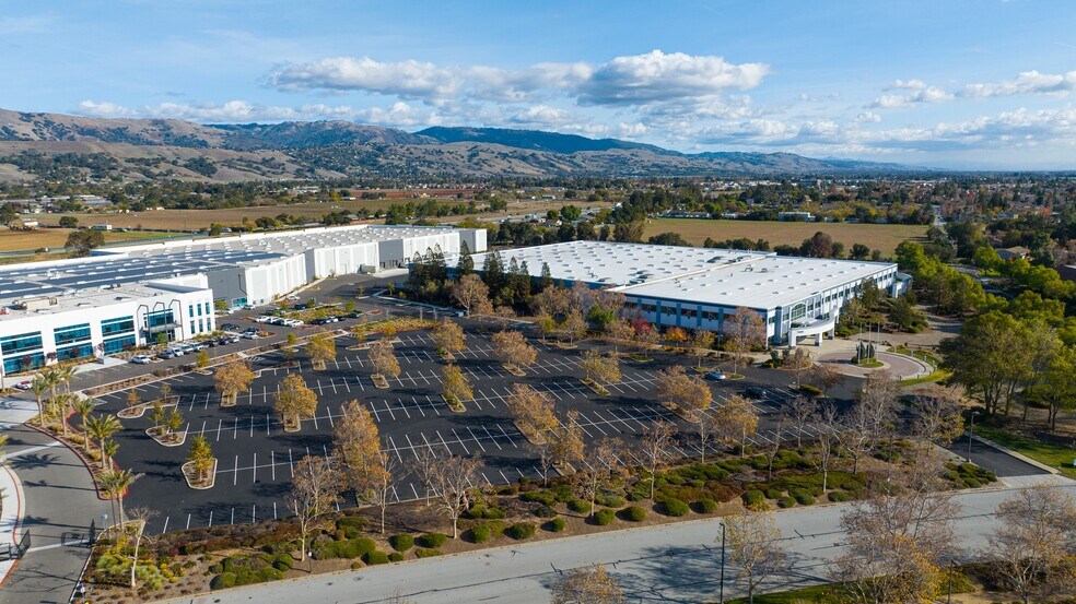 More Photos Of 755 Jarvis Dr, Morgan Hill Light Manufacturing For Lease