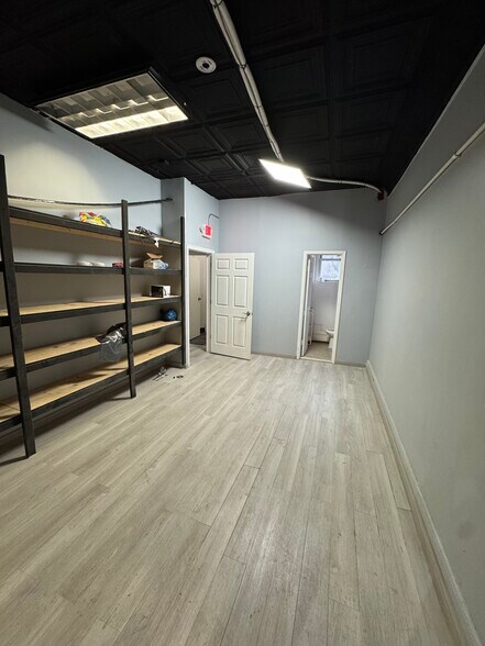 More Photos Of 123-129 Halstead Ave, Mamaroneck Storefront Retail Office For Lease