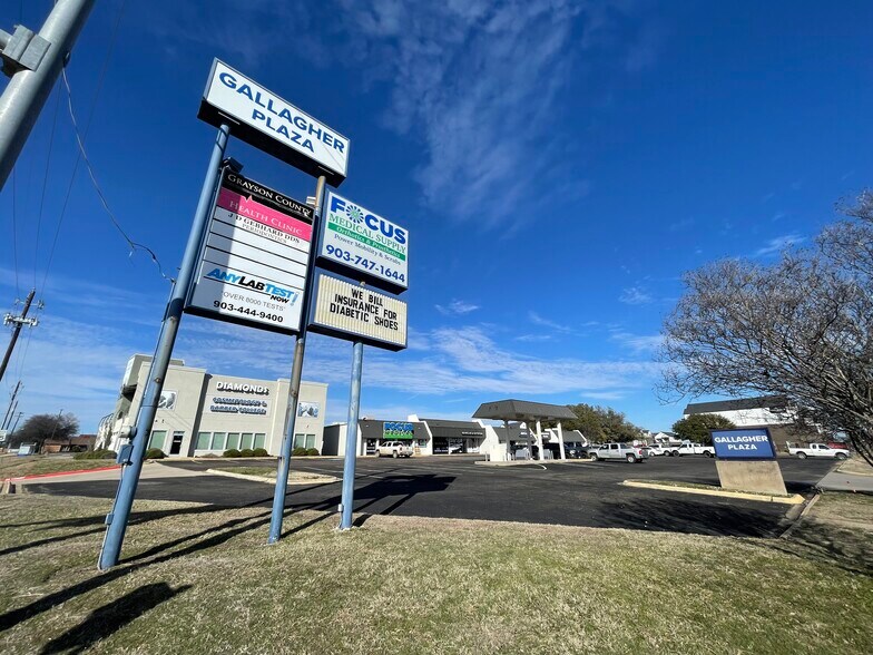 Primary Photo Of 809 Gallagher Dr, Sherman General Retail For Sale