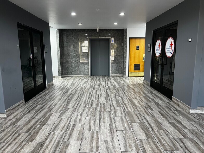 More Photos Of 2755-2795 E Desert Inn Rd, Las Vegas Unknown For Lease