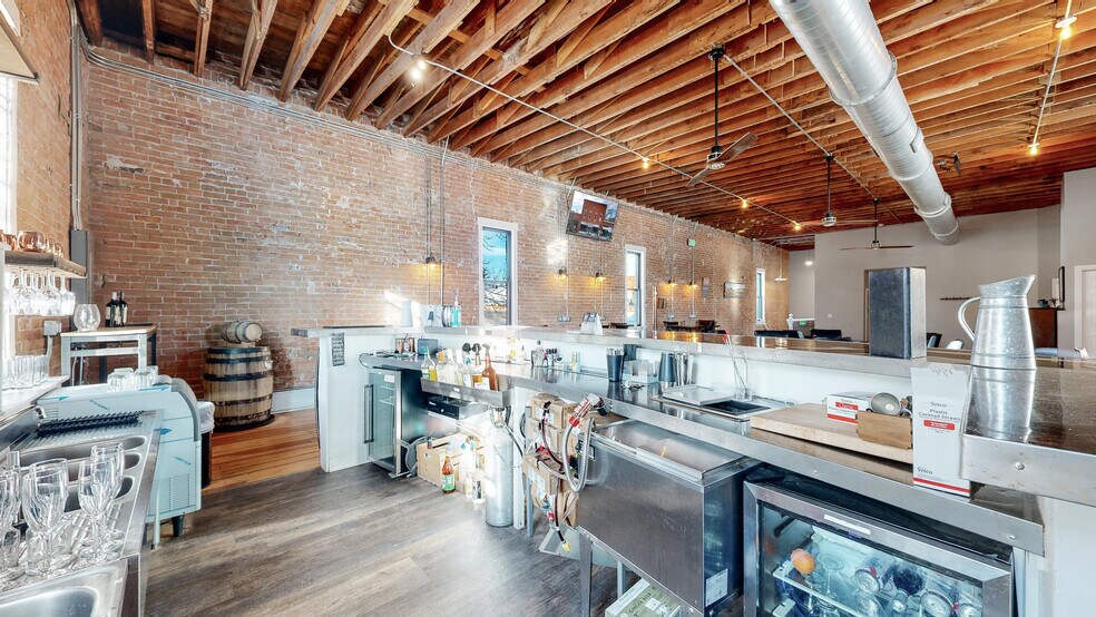 More Photos Of 335 Mountain Ave, Berthoud Restaurant For Sale