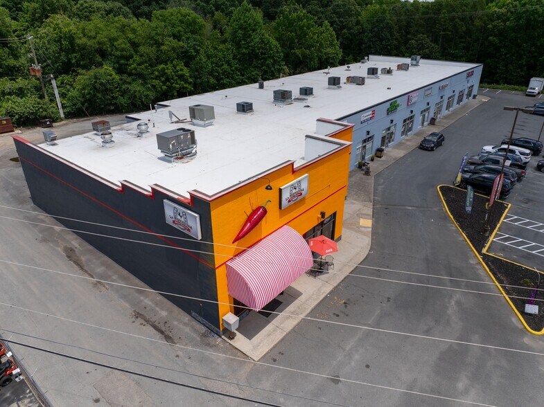 More Photos Of 1008 W Roosevelt Blvd, Monroe General Retail For Lease