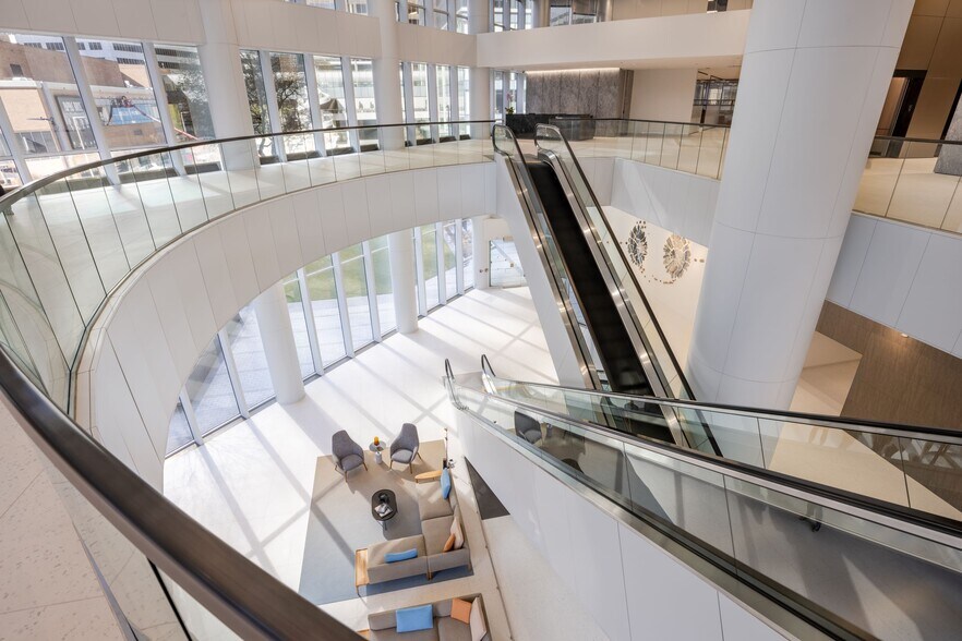 More Photos Of 1301 McKinney St, Houston Office For Lease