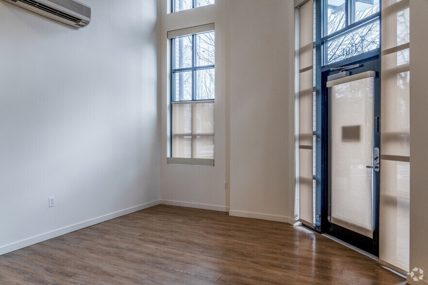 More Photos Of 1115 SW Market St, Portland Apartments For Sale