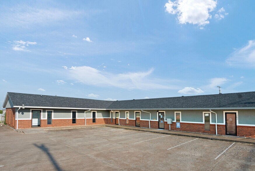 Primary Photo Of 7030 W Wilshire Blvd, Oklahoma City Storefront Retail Office For Sale