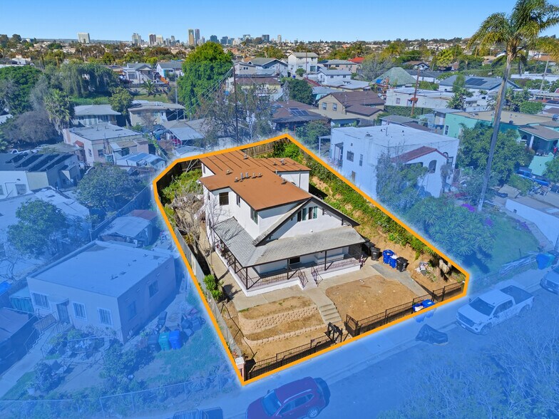 More Photos Of 402 Olivewood Ter, San Diego Multifamily For Sale