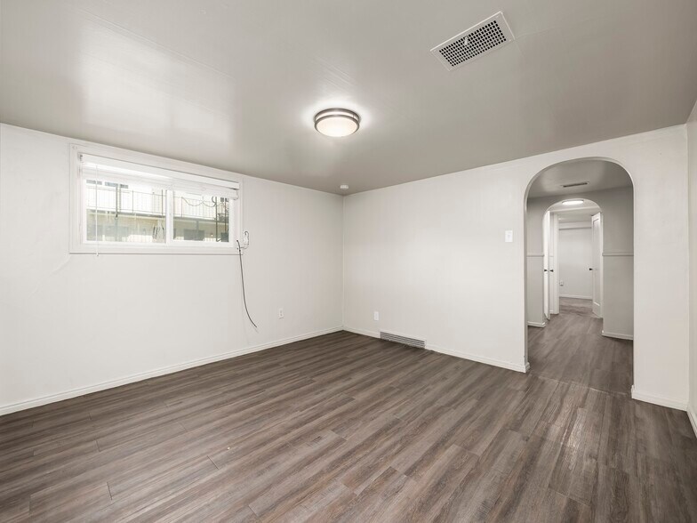 More Photos Of 339 S 600 W, Provo Apartments For Sale
