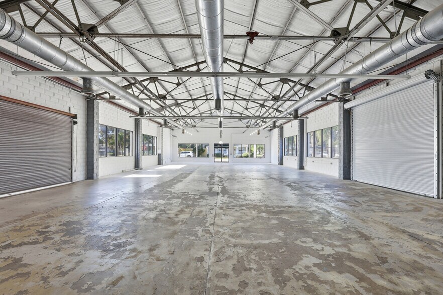 More Photos Of 239 San Marco Ave, Saint Augustine Storefront Retail Office For Sale