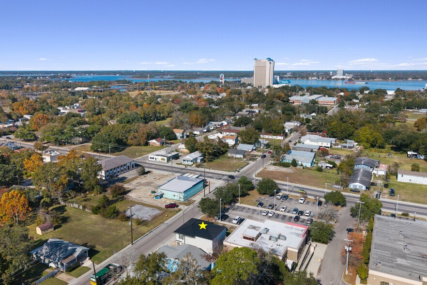 More Photos Of 282 Lameuse St, Biloxi Office For Sale