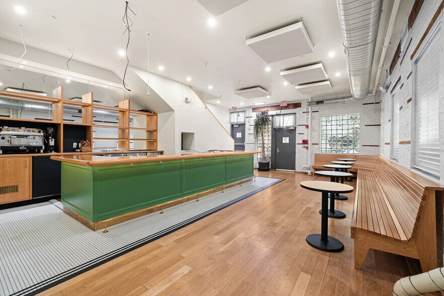 More Photos Of 1647 N 2nd St, Philadelphia Restaurant For Sale