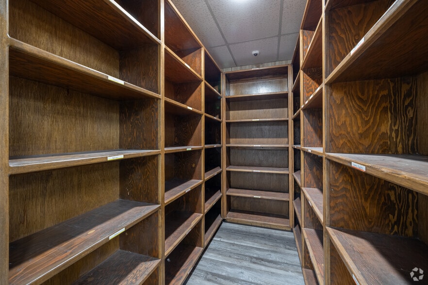 More Photos Of 3904 Ayers Rd, Fort Smith Warehouse For Sale