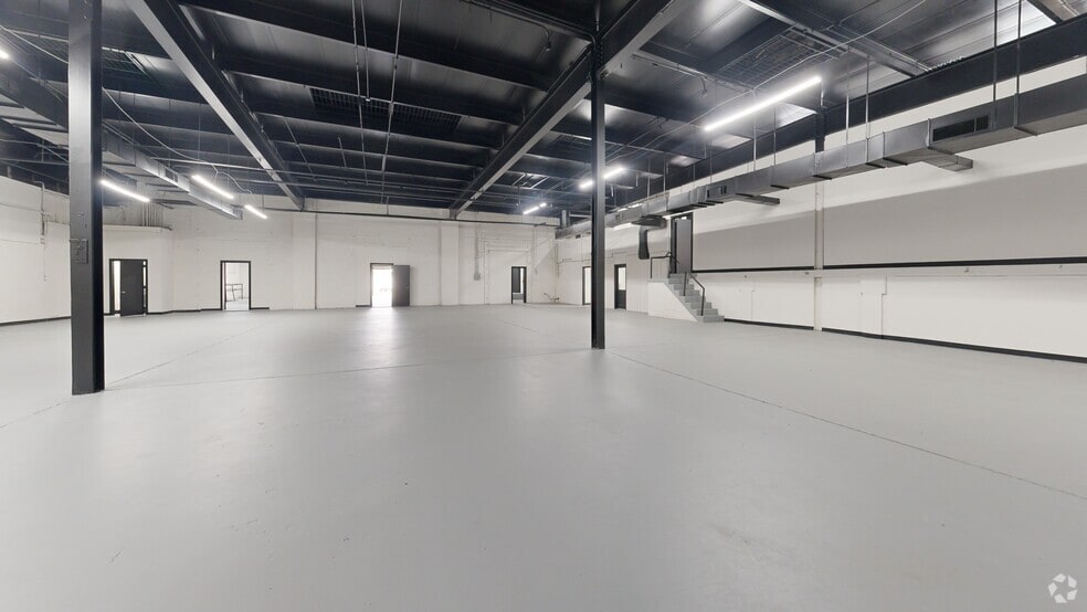 Primary Photo Of 2810 W Saratoga St, Baltimore Warehouse For Sale