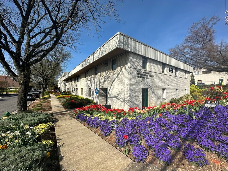 More Photos Of 703 Giddings Ave, Annapolis Medical For Lease