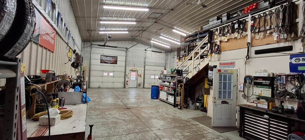 More Photos Of N2047 Sawmill Rd, Watertown Self Storage For Sale