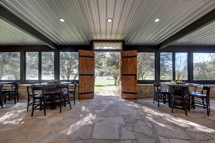 More Photos Of 10919 Highway 36, Bellville Restaurant For Sale
