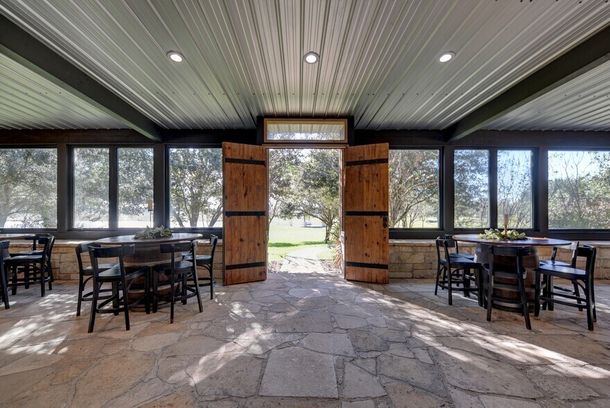 More Photos Of 10919 Highway 36, Bellville Restaurant For Sale