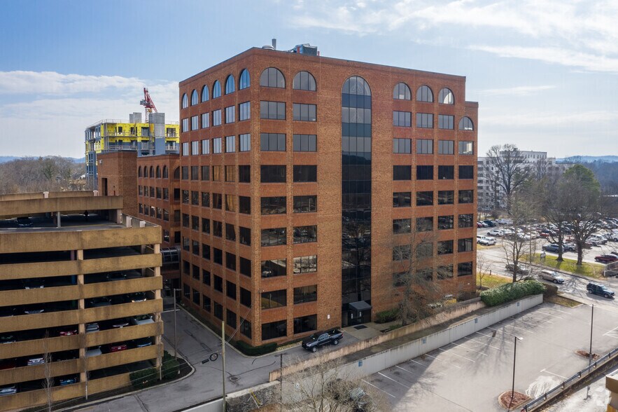 More Photos Of 102 Woodmont Blvd, Nashville Office For Lease