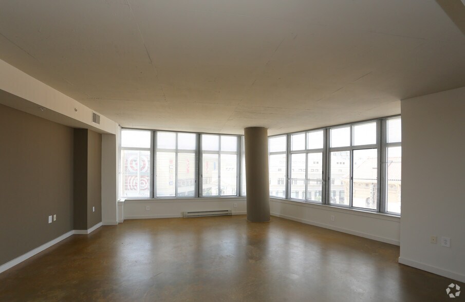 More Photos Of 1375 Kenyon St NW, Washington Apartments For Lease