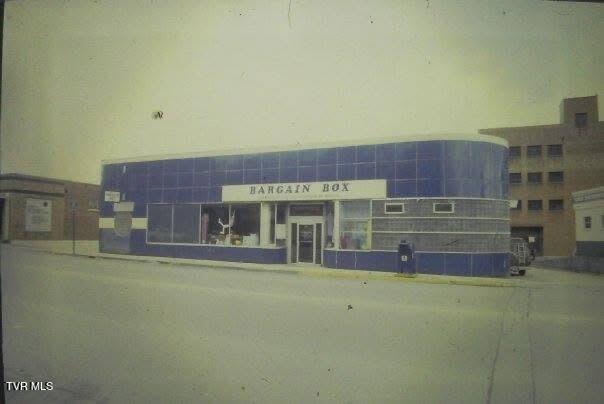 More Photos Of 171 Piedmont Ave, Bristol General Retail For Sale